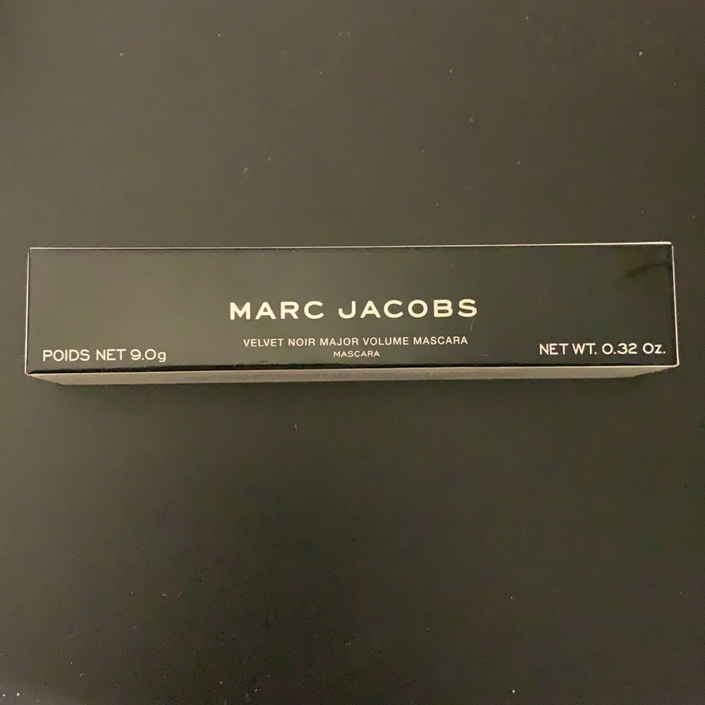 Marc Jacobs velvet noir mascara